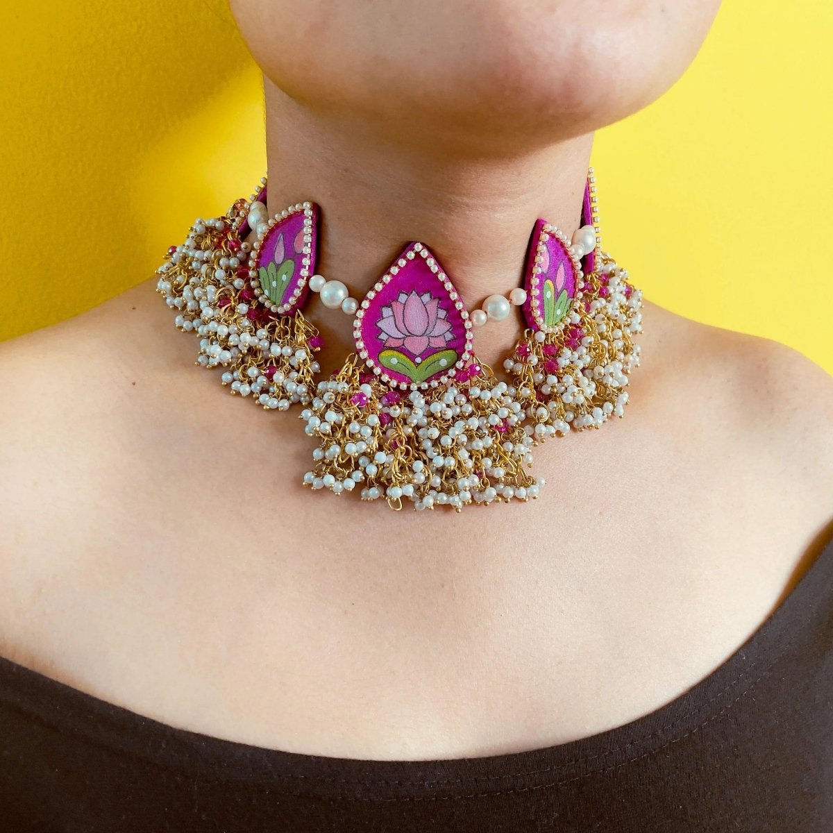 Amelia Classic Dark Pink Hand Painted (Choker) HP - NP - 006 - KHOJ.CITY