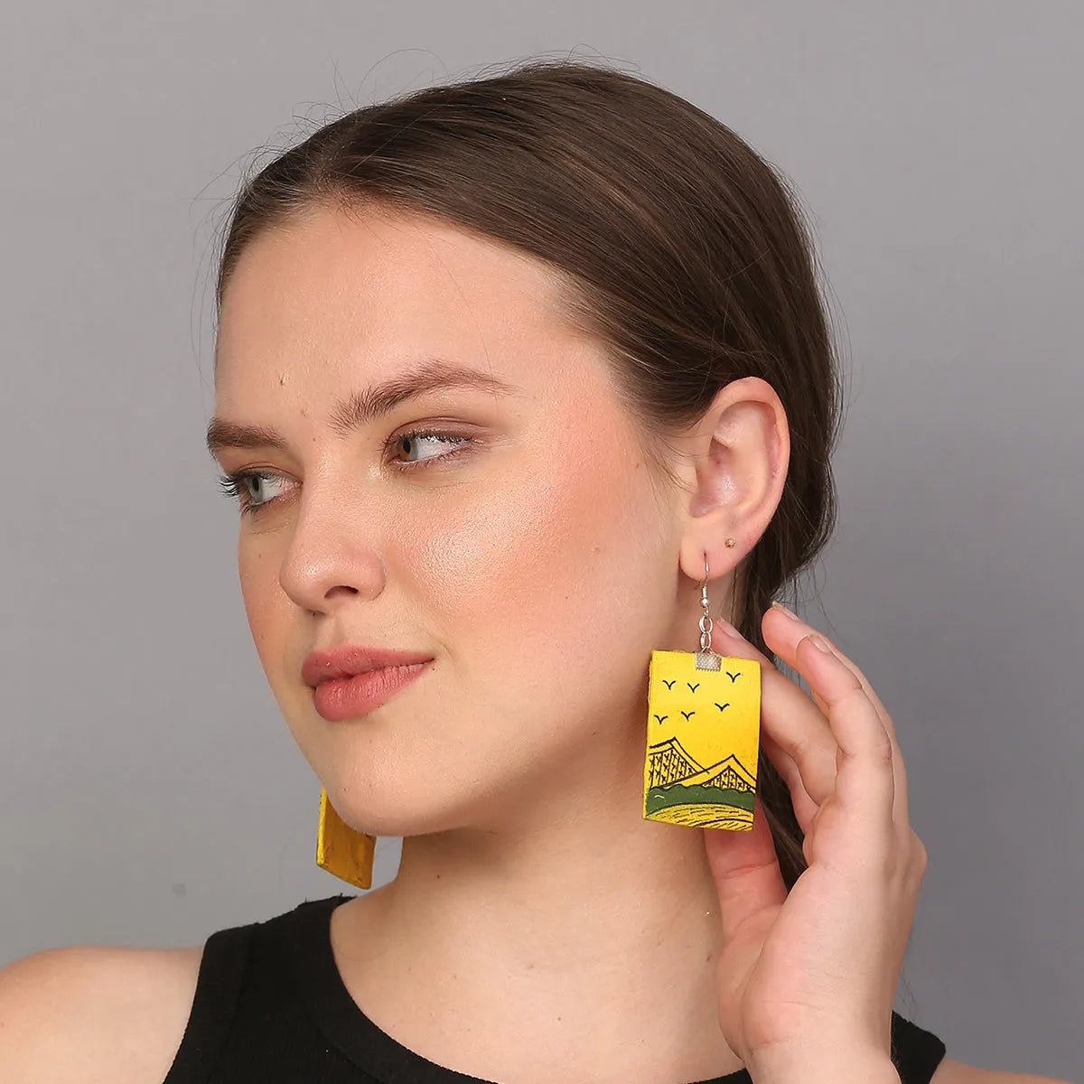 Dreaming Urban Naari Bohemian Multi Color Handmade Drop (Earrings) HP - ER - KHOJ.CITY