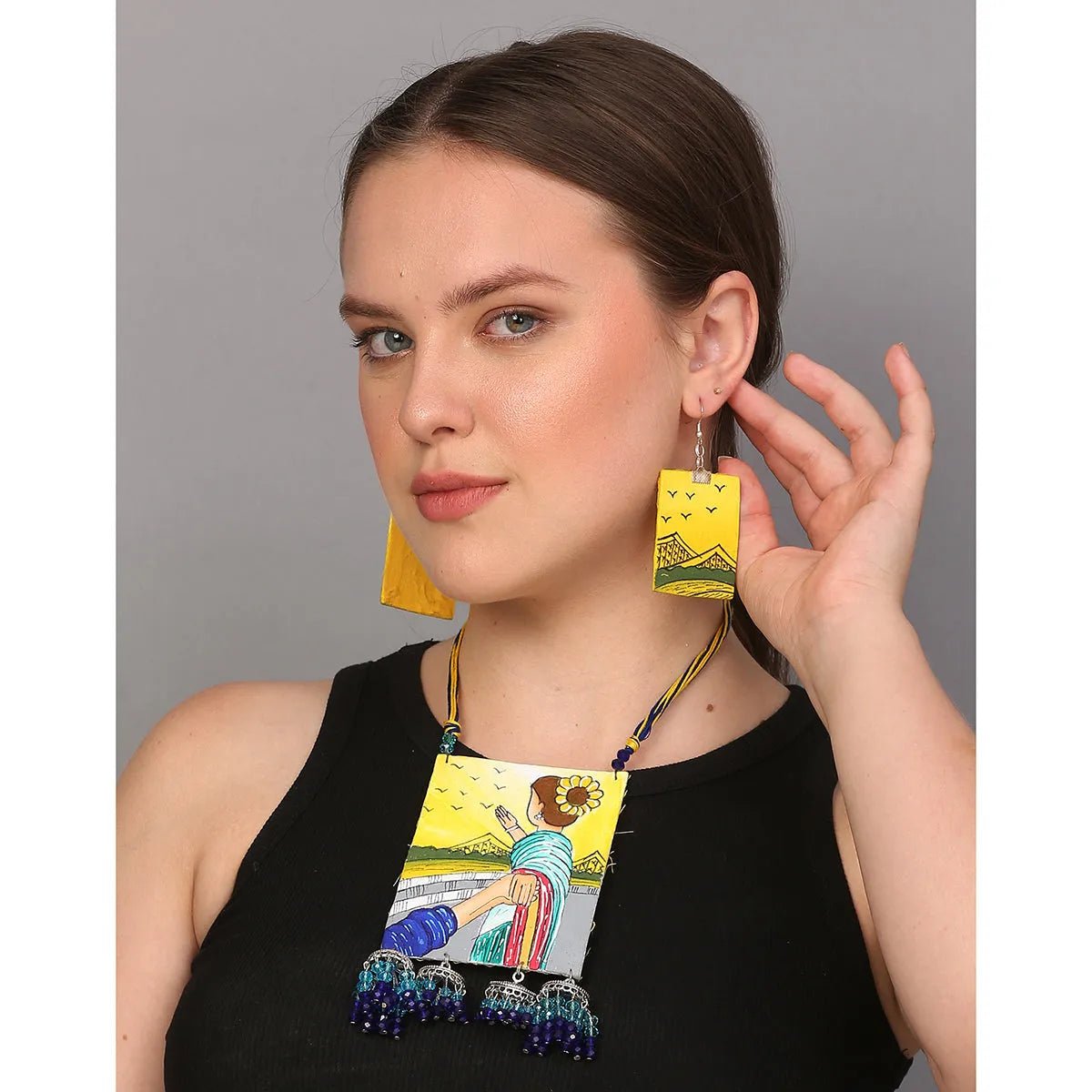 Dreaming Urban Naari Bohemian Multi Color Handmade (Necklace set) HP - NP - KHOJ.CITY