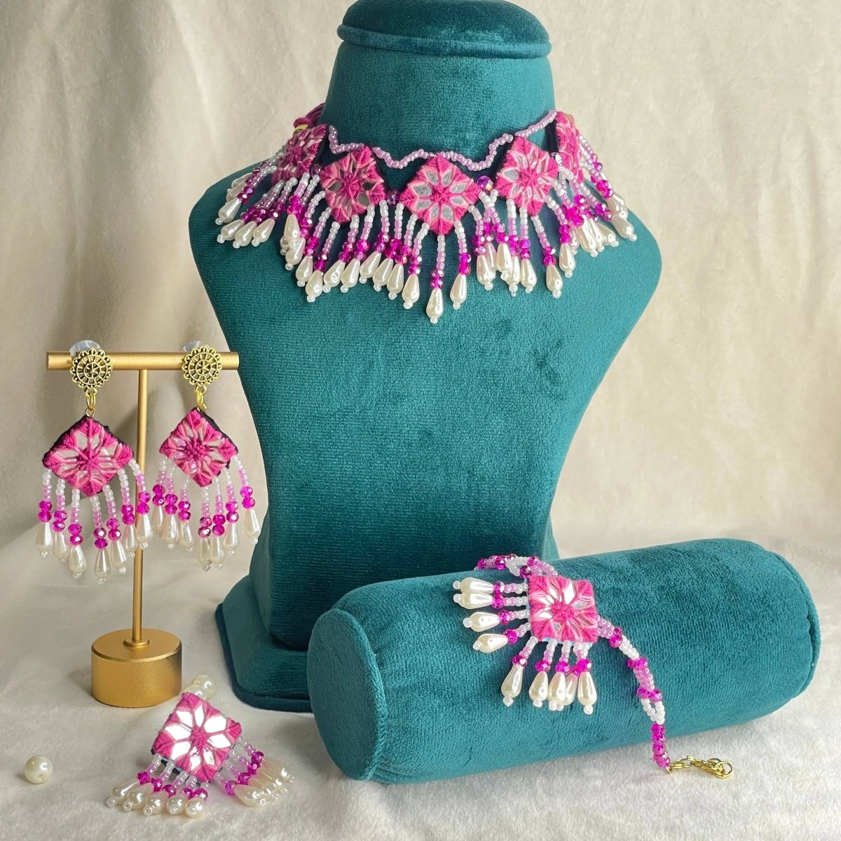 Harper Mirror Classic Multi Color Handmade Bridal Jewelry (Shaadi Set) - 005 - KHOJ.CITY