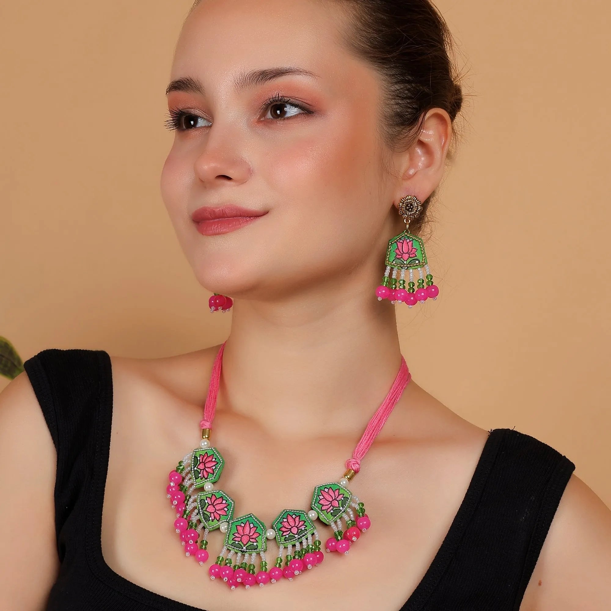 Amyra Classic Multi Color Hand Painted (Necklace/Choker Set) HP-NP-174 - KHOJ.CITY