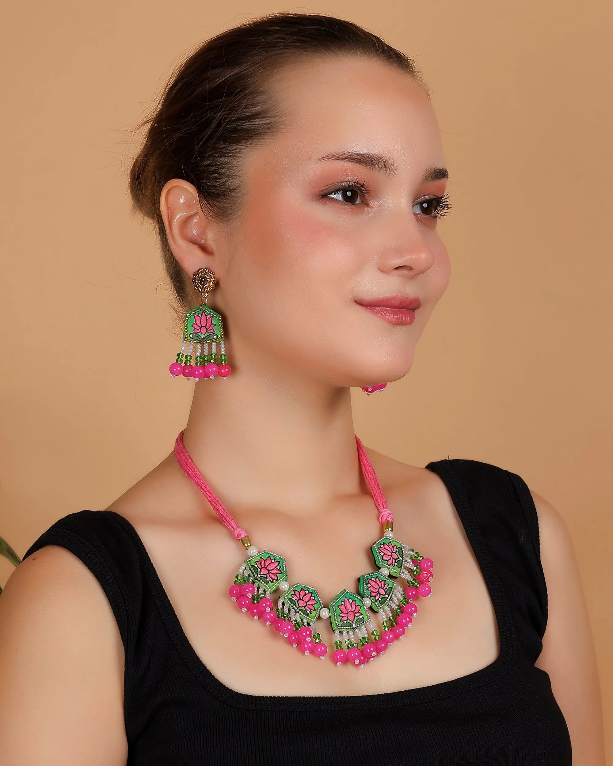 Amyra Classic Multi Color Hand Painted (Necklace/Choker Set) HP-NP-174 - KHOJ.CITY