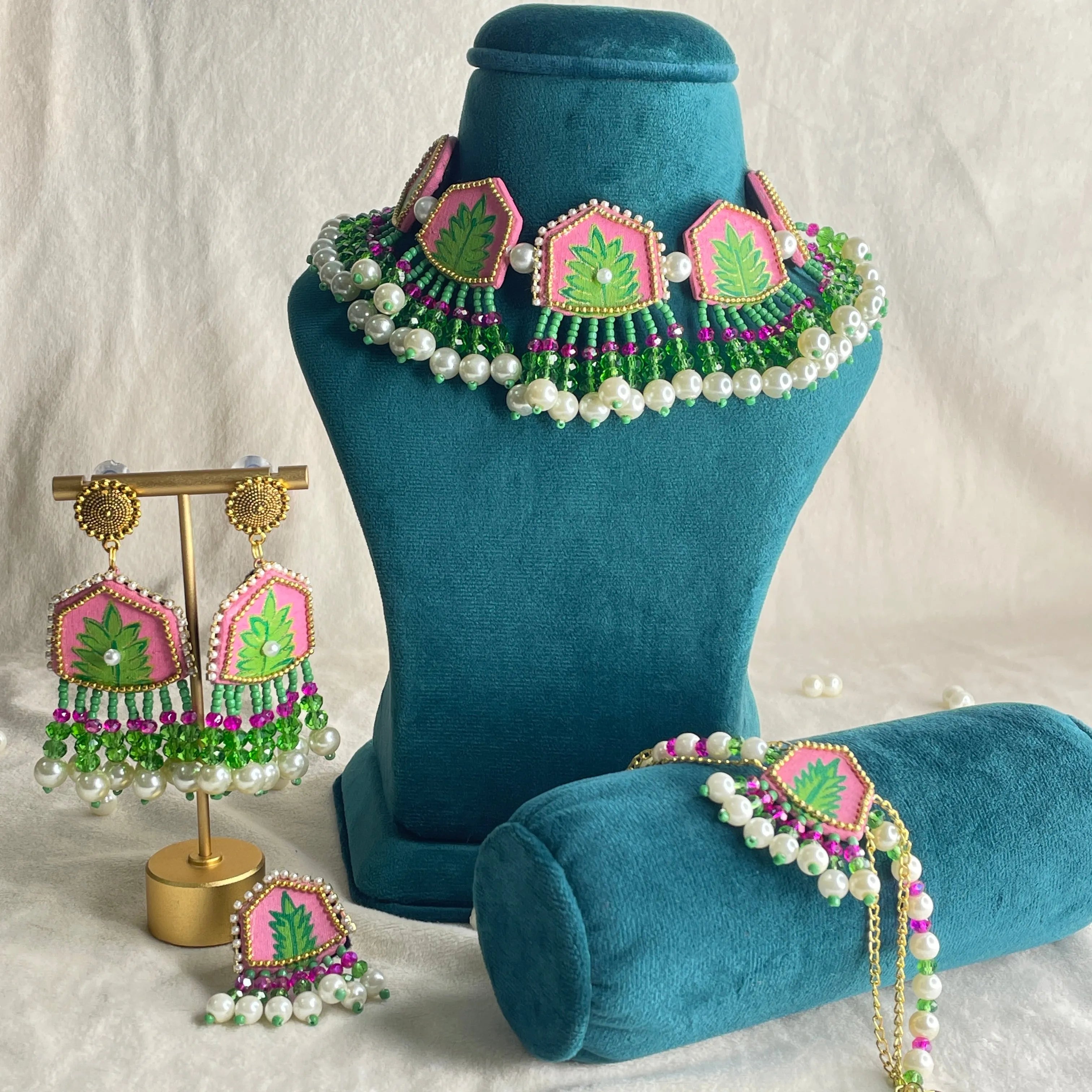 Reni Classic Multi Color Hand Painted Bridal Jewelry (Shaadi Set) - 015 - KHOJ.CITY