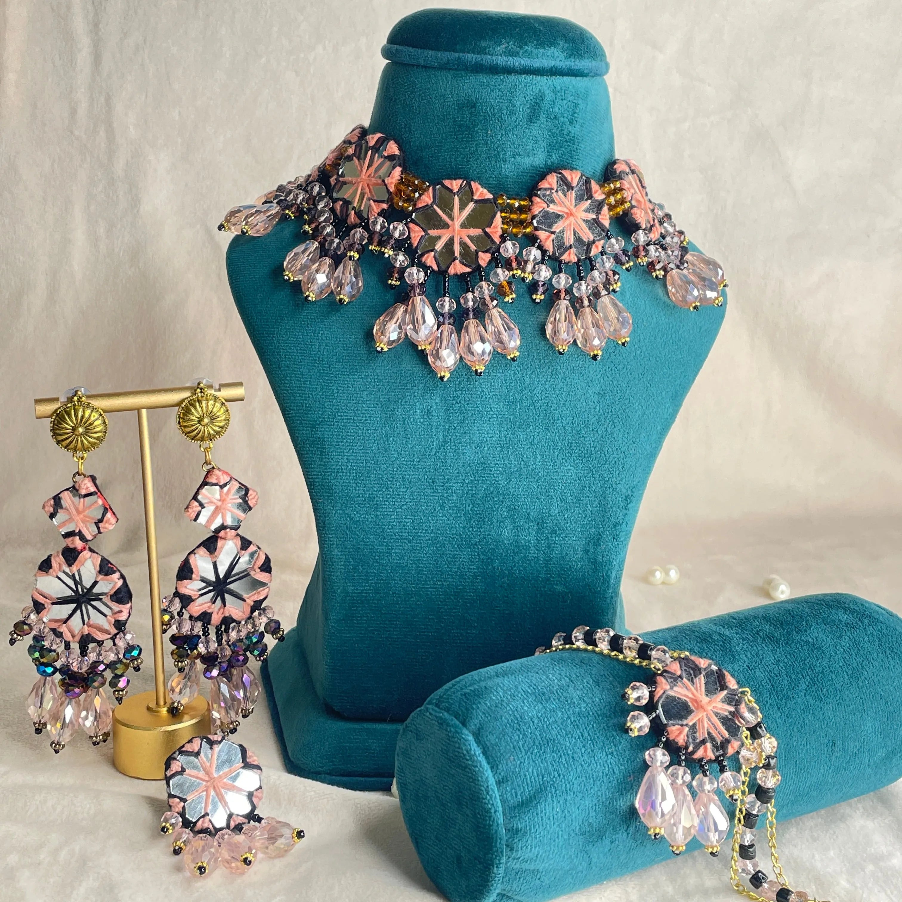 Anvi Classic Multi Color Handmade Bridal Jewelry (Shaadi Set) -007 - KHOJ.CITY