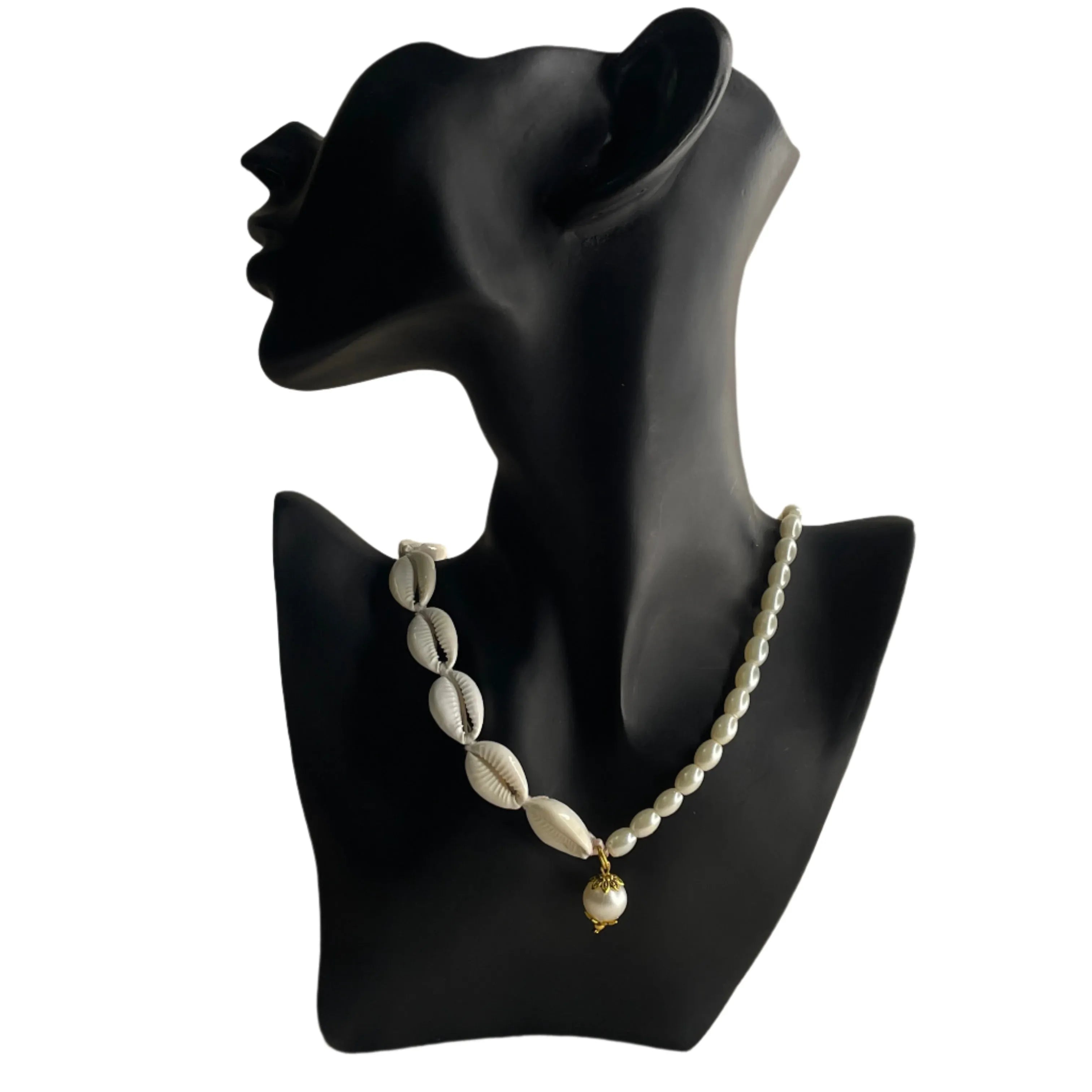 Cowrie Classic Multi Color Handmade (Necklace) HM-NP-027 - KHOJ.CITY