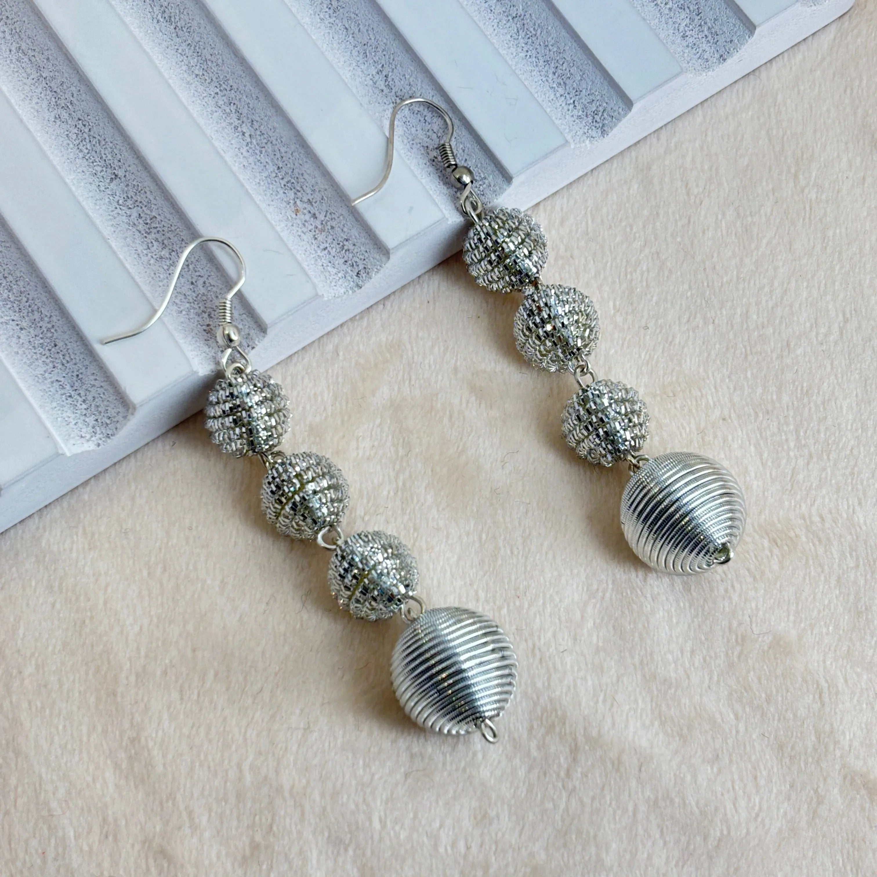 Glittery Bling love (Earrings) HP-ER-260 - KHOJ.CITY