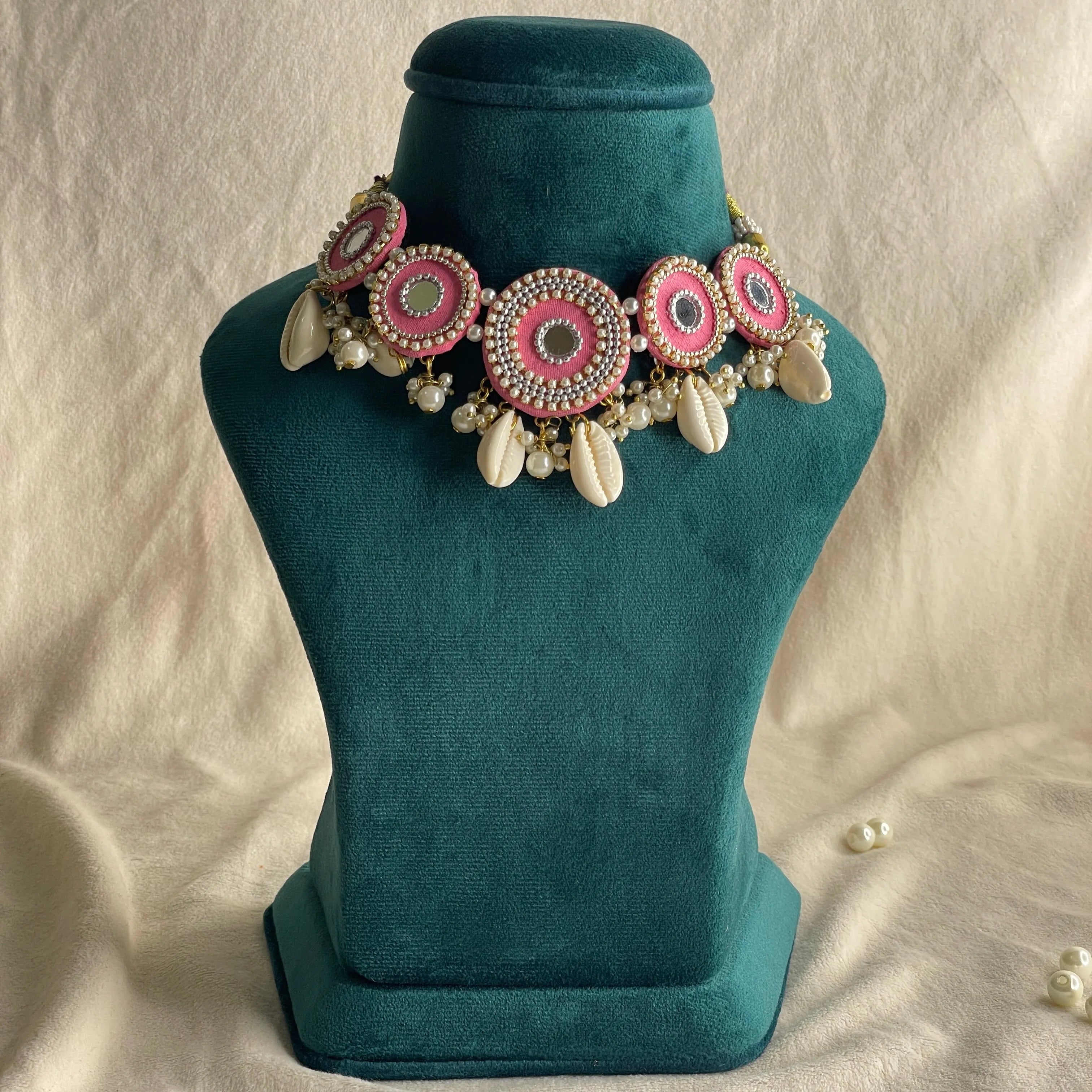 Blush Classic Multi Color Handmade (Choker) HM-NP-016 - KHOJ.CITY