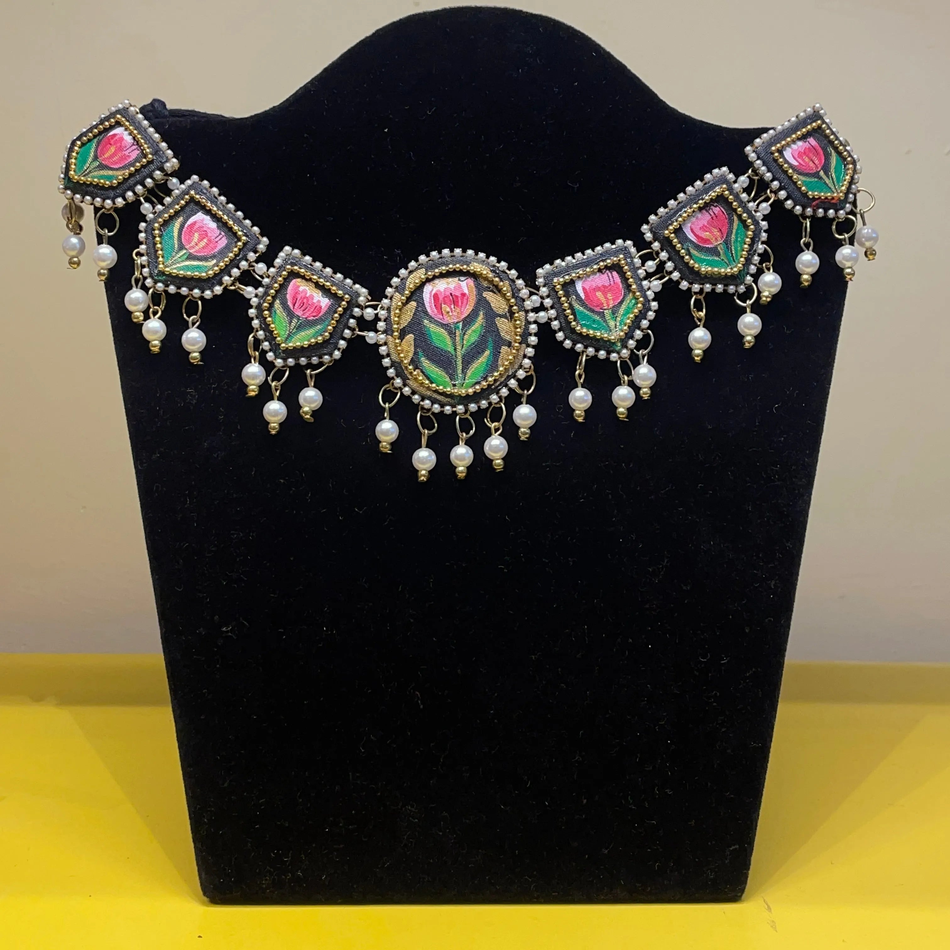 Waffa Classic Black Handmade (Choker Set) HP-NP- - KHOJ.CITY
