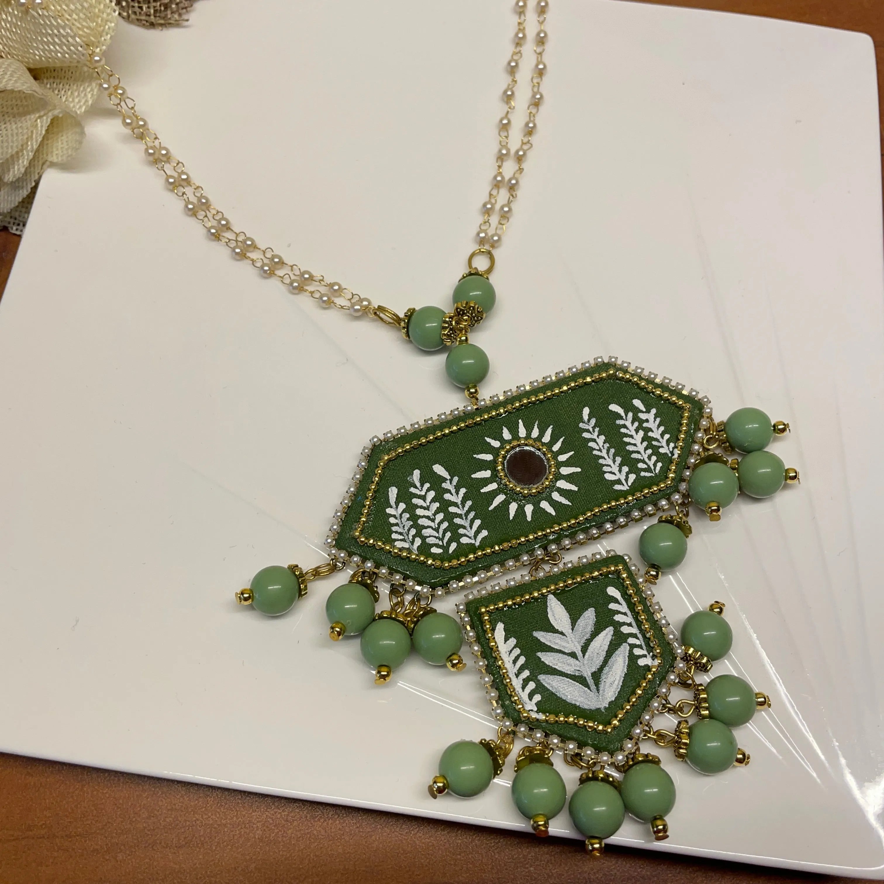 Nalini Green Hand Painted (Necklace) HP-NP-071 - KHOJ.CITY