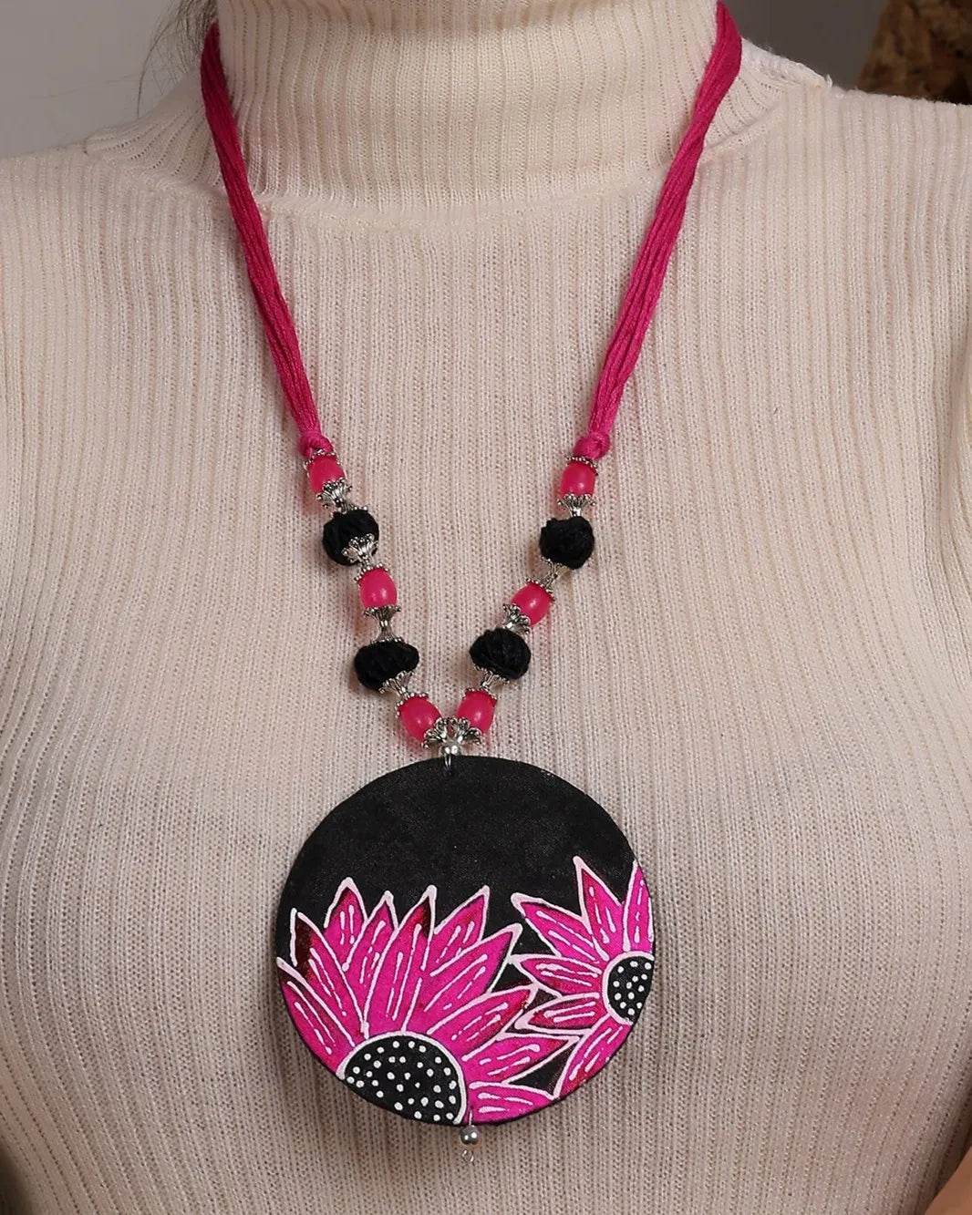 Surajmukhi Classic Multi Color Hand Painted (Necklace Set) HP-NP-212 - KHOJ.CITY