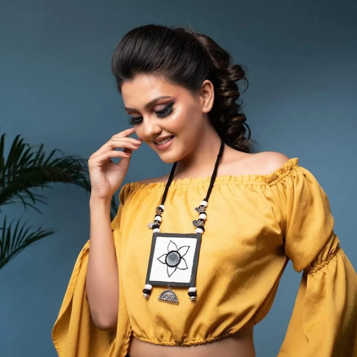 Pushpo Classic Multi Color Handmade (Necklace Set) HM - NP - 009 - KHOJ.CITY