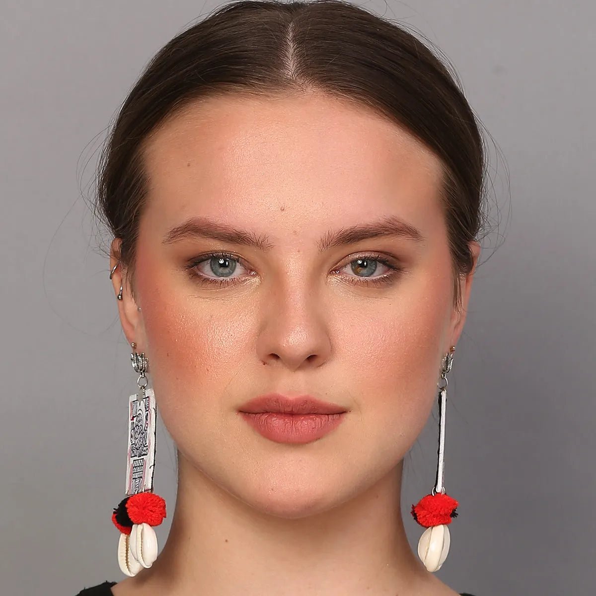 Ambikeya Mumbai Cha Ganesha Traditional White Hand Painted (Earrings) HP - ER - KHOJ.CITY