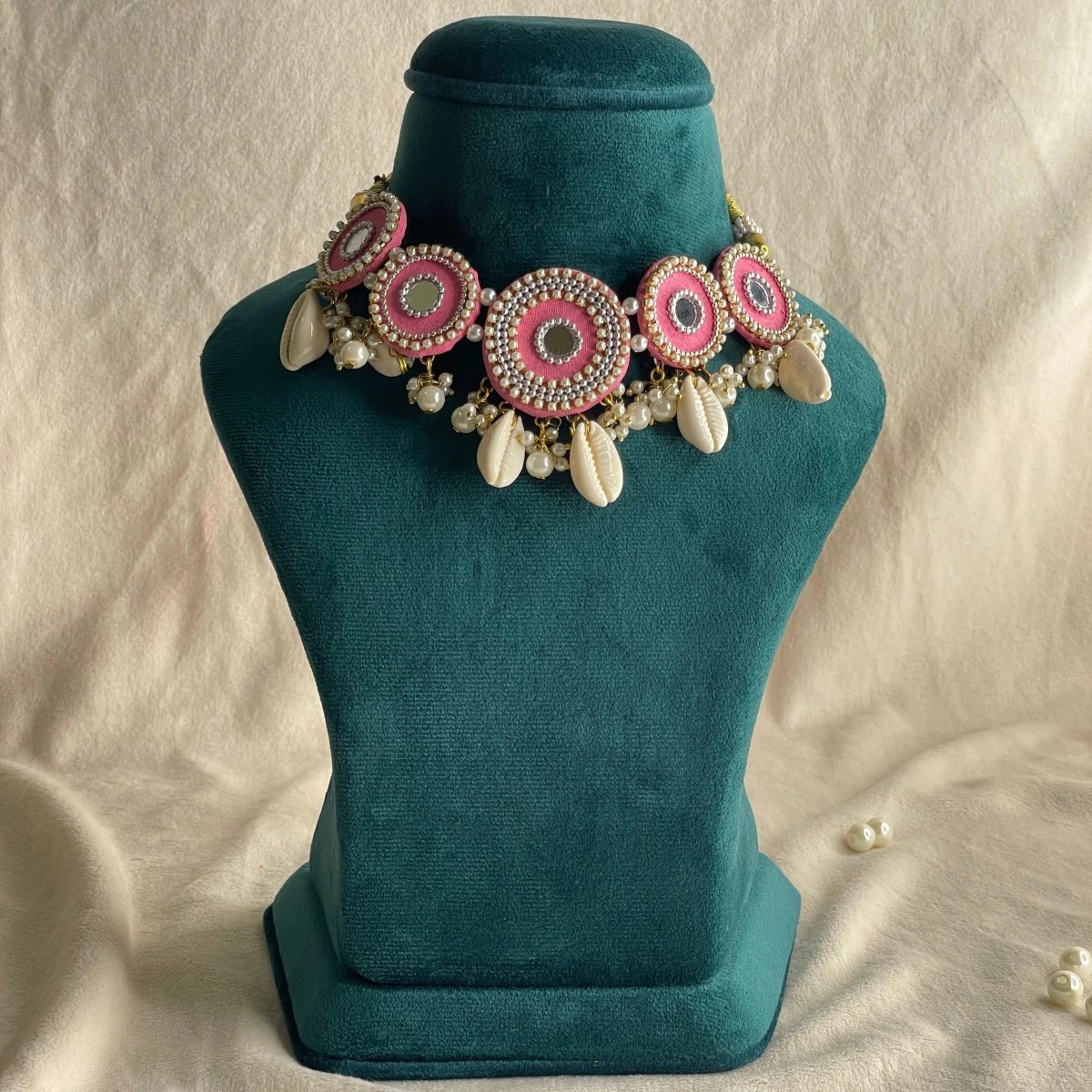 Blush Classic Multi Color Handmade (Choker) HM - NP - 016 - KHOJ.CITY