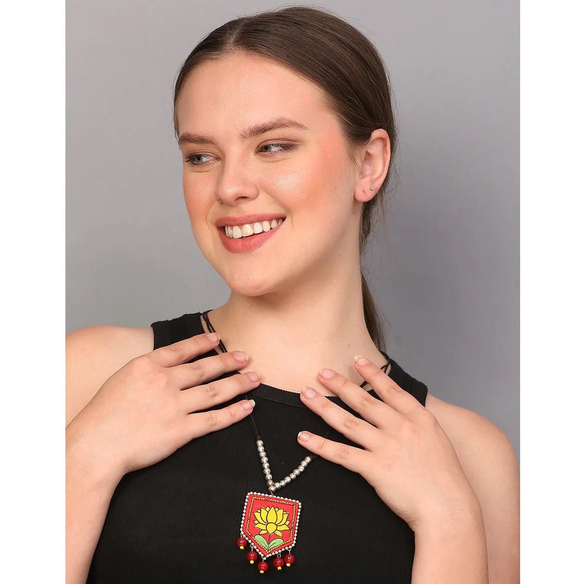 Braze Bohemian Red Handmade (Necklace) HM - NP - KHOJ.CITY