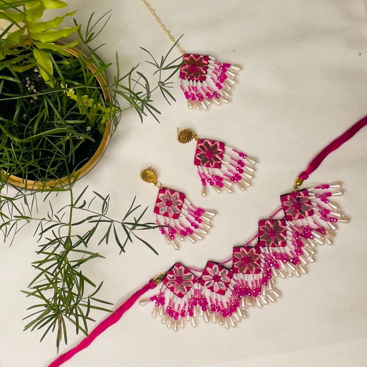 Harper Mirror Classic Multi Color Handmade Bridal Jewellery (Choker set) - 018 - KHOJ.CITY