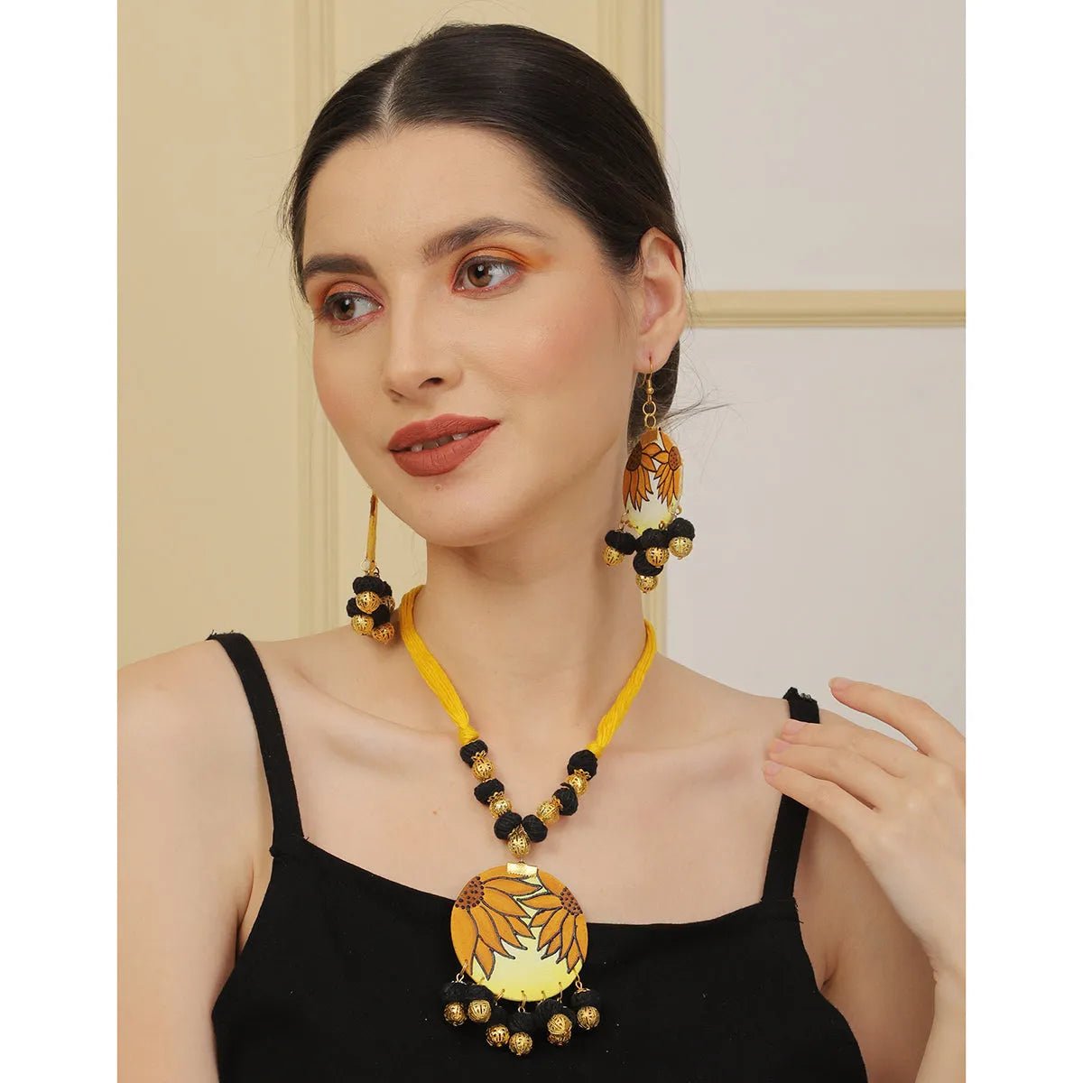 Lilium Classic Multi Color Hand Painted (Necklace Set) HP - NP - KHOJ.CITY