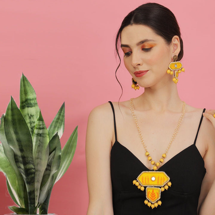 Nalini Yellow Hand Painted (Necklace set) HP-NP-