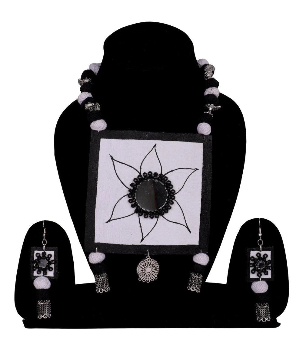 Pushpo Classic Multi Color Handmade (Necklace Set) HM - NP - 009 - KHOJ.CITY