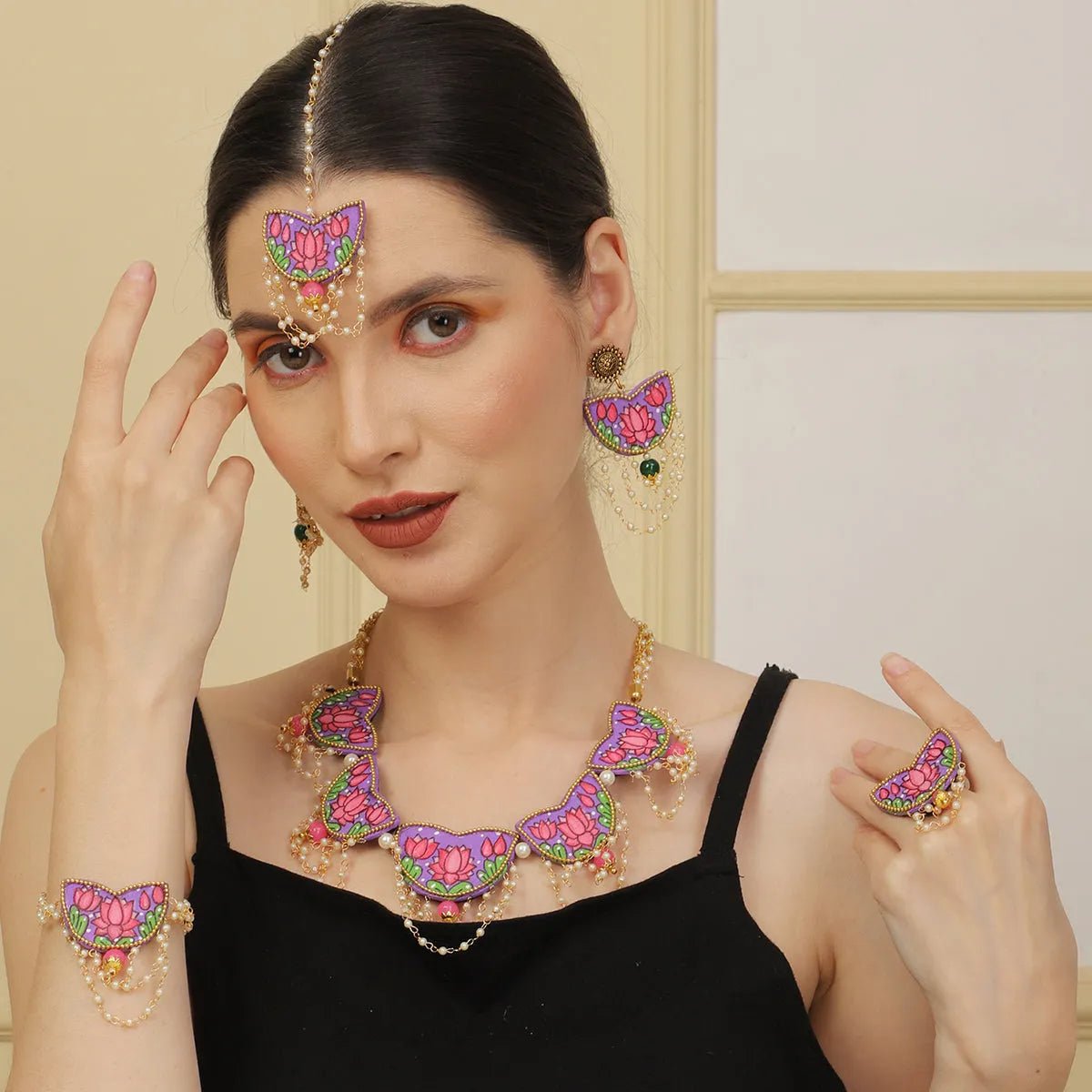 Raeni Traditional Multi Color Hand Painted (Shaadi set) - KHOJ.CITY