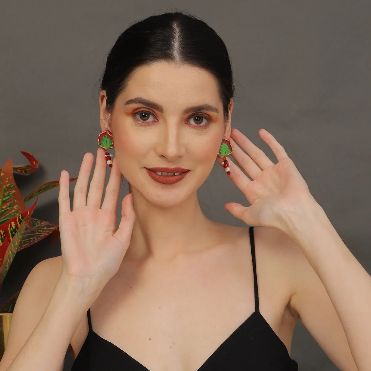 Reni Mini Classic Red Handmade Stud (Earrings) HP - ER - KHOJ.CITY