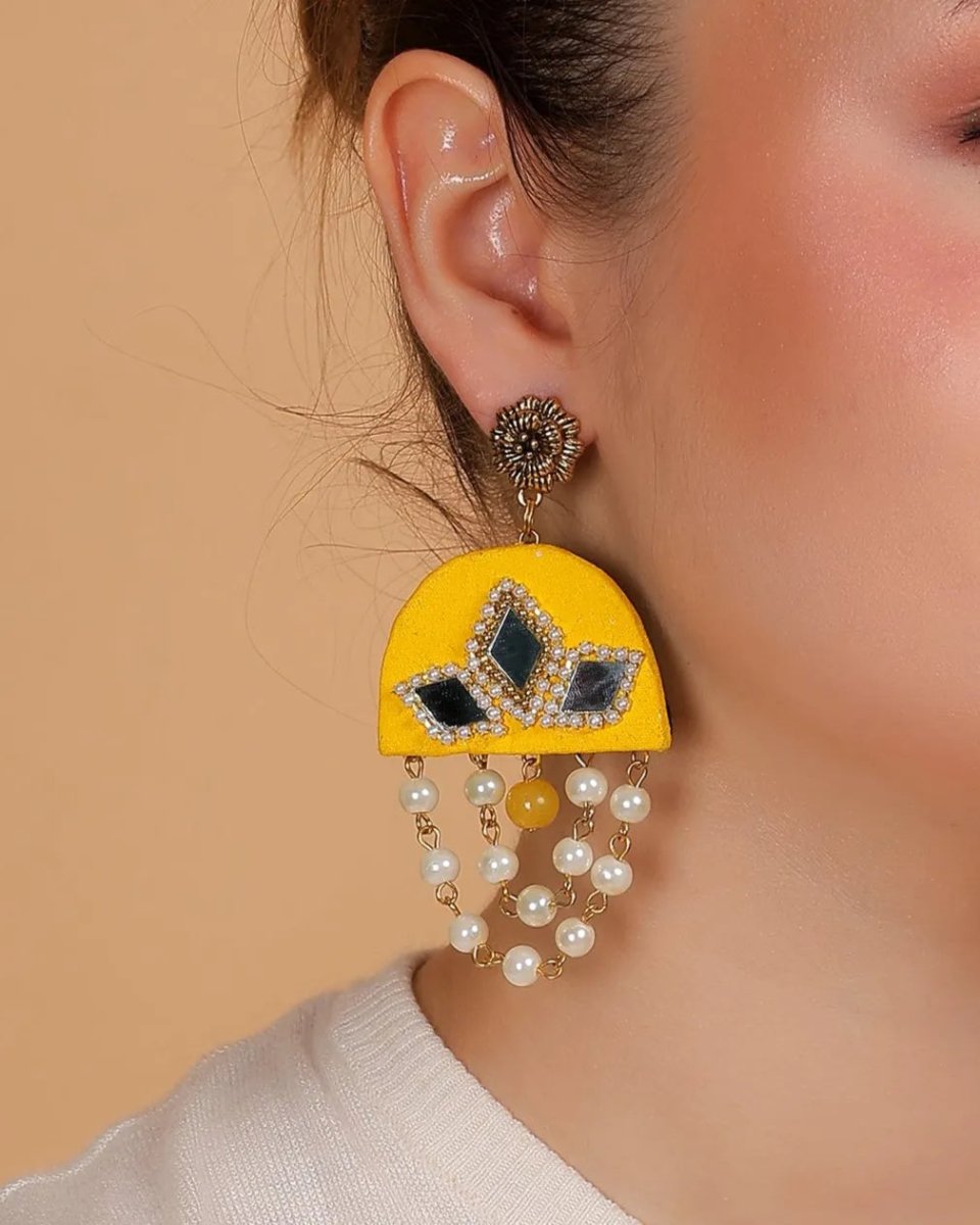 Yellow Dome Classic Multi Color Handmade (Choker Set) HM - NP - 218 - KHOJ.CITY