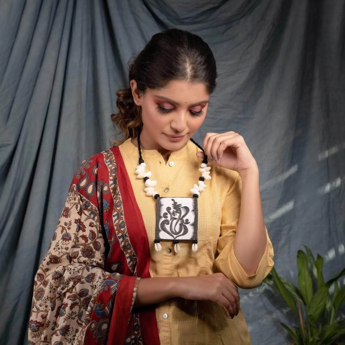 Anav Mumbai Cha Ganesha Traditional Multi Color Hand Painted (Necklace) HP - NP - 137 - KHOJ.CITY